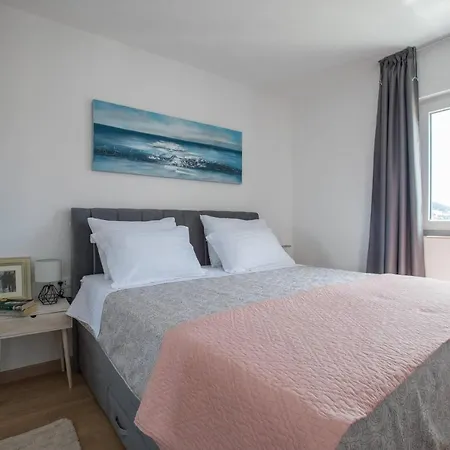 Navis - One Bedroom With Balcony Ντουμπρόβνικ