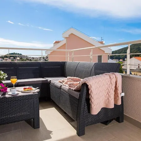 Apartment Navis - One Bedroom With Balcony Dubrovnik
